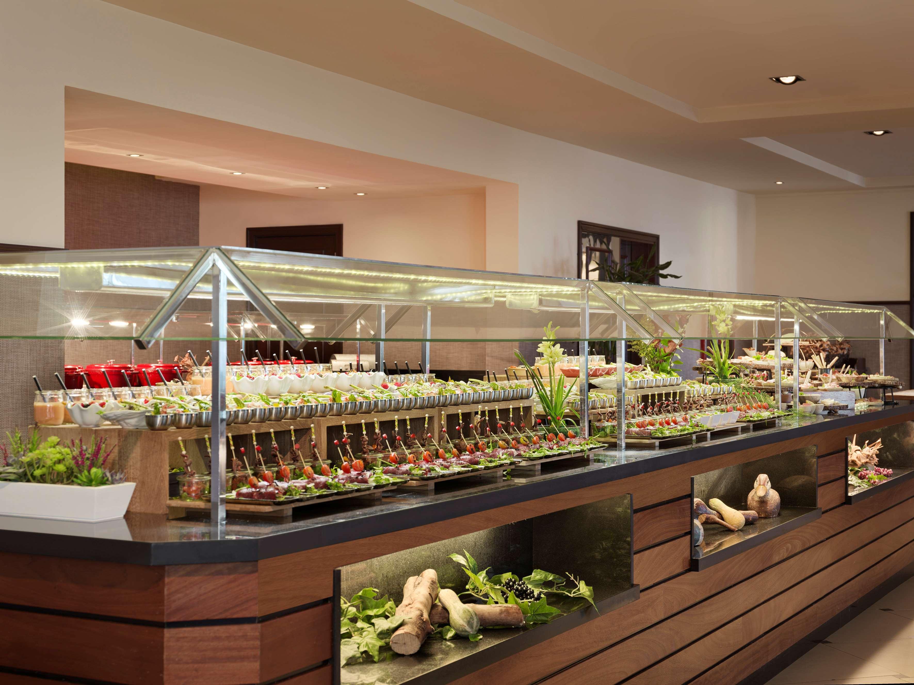 Hacienda del Conde member of Meliá Collection - Adults Only Hotel Buenavista Del Norte Exterior foto A salad bar