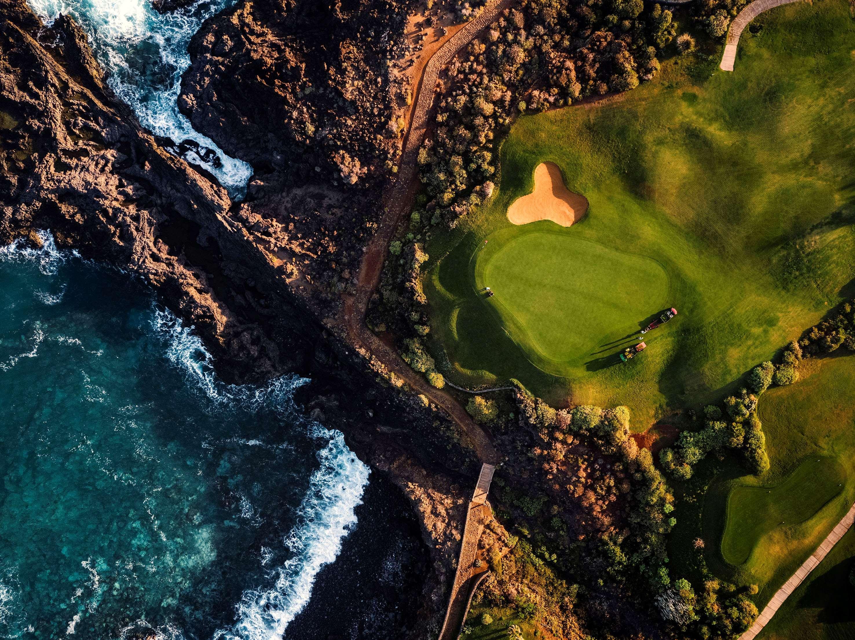 Hacienda del Conde member of Meliá Collection - Adults Only Hotel Buenavista Del Norte Exterior foto The 7th green at Pebble Beach