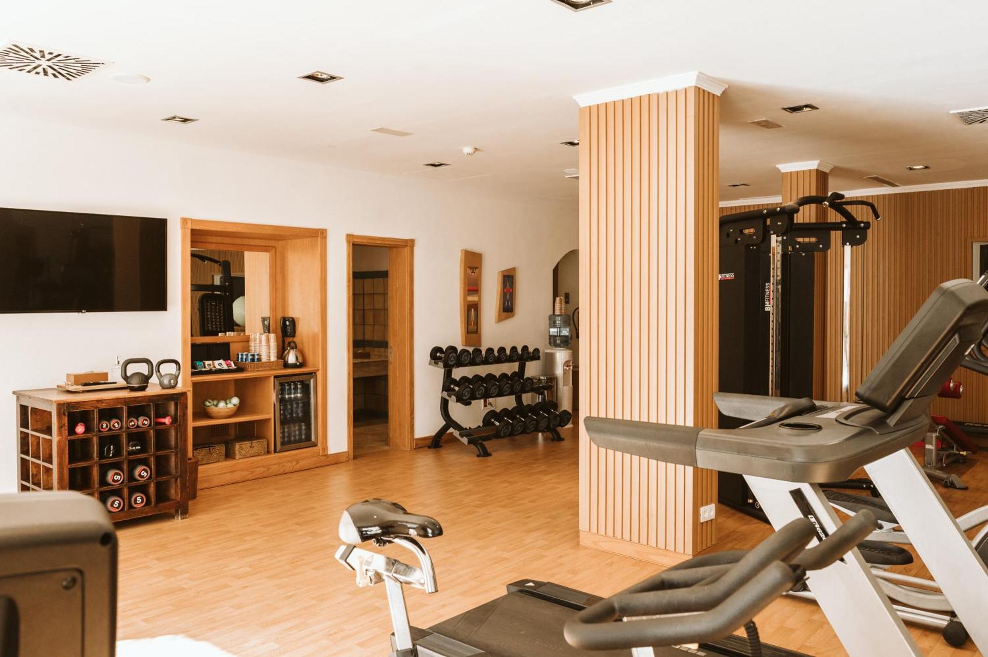 Hacienda del Conde member of Meliá Collection - Adults Only Hotel Buenavista Del Norte Exterior foto The gym at the hotel